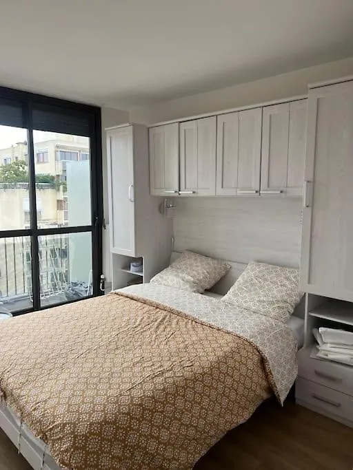 Grand Apartment Paris